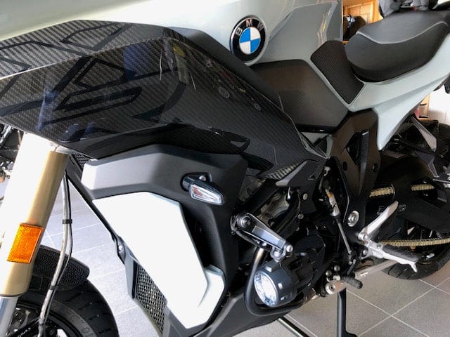 Rubbatech AK Carbon S1000XR 2020 Rubbatech Knie tankpads voor de BMW S 1000 XR 2020- Tankpads