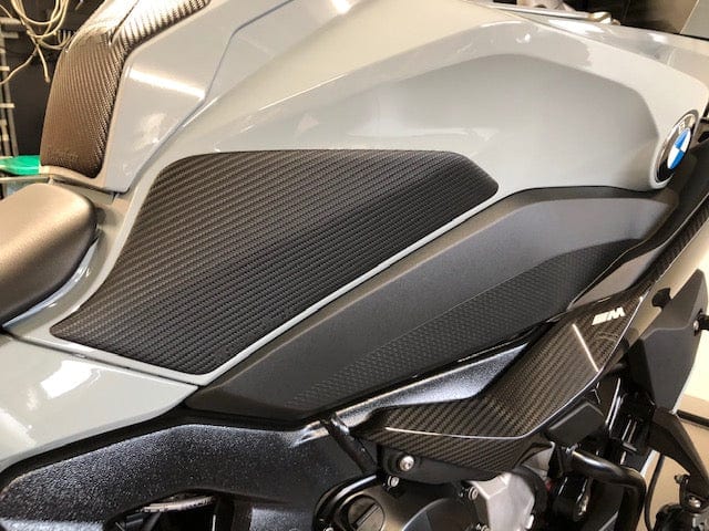 Rubbatech AK Carbon S1000XR 2020 Rubbatech Knie tankpads voor de BMW S 1000 XR 2020- Tankpads