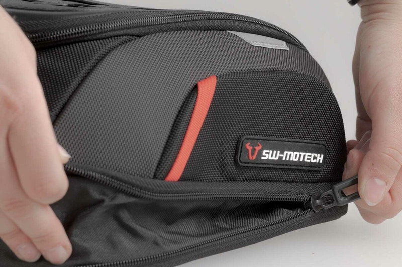 SW-Motech BC.TRS.00.111.30000 SW-Motech Pro Daypack magnetische tanktas 6-9 Liter Tanktas SW-Motech Pro Daypack magnetische tanktas 6-9 Liter